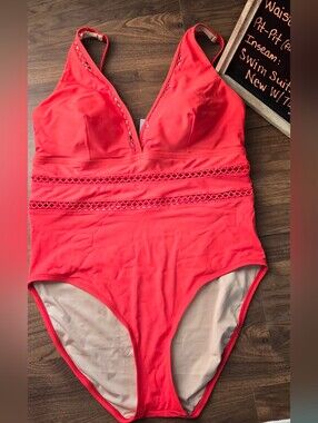 Swimsuits For All NWT 1-Piece Sz 16